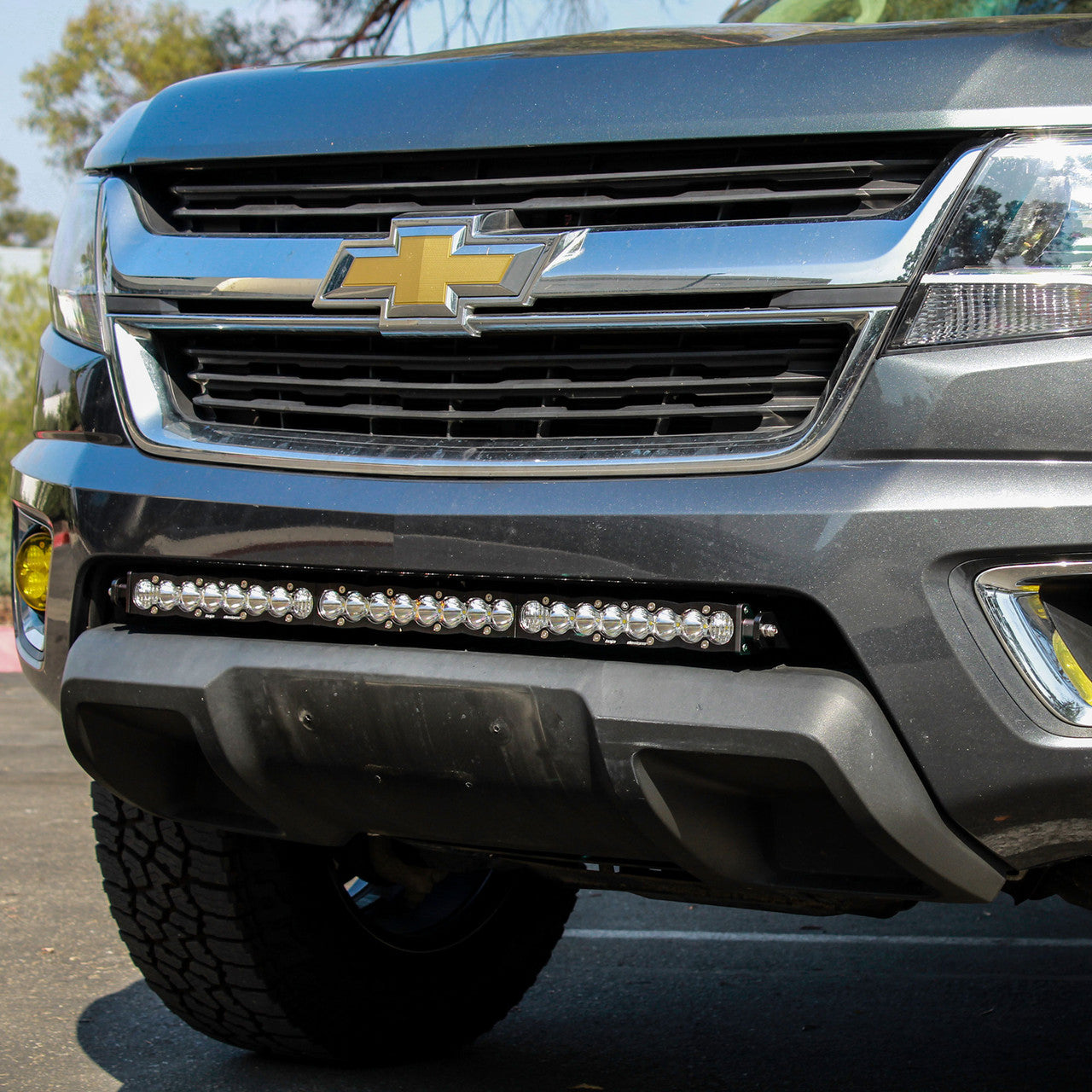 Baja Designs Chevy/GMC S8 30 Inch Grille Lower Light Bar Kit - Chevy/GMC 2015-18 Colorado/Canyon